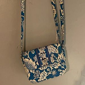 Vera Bradley: Rachel Blue Lagoon Crossbody Handbag/Satchel/Purse.